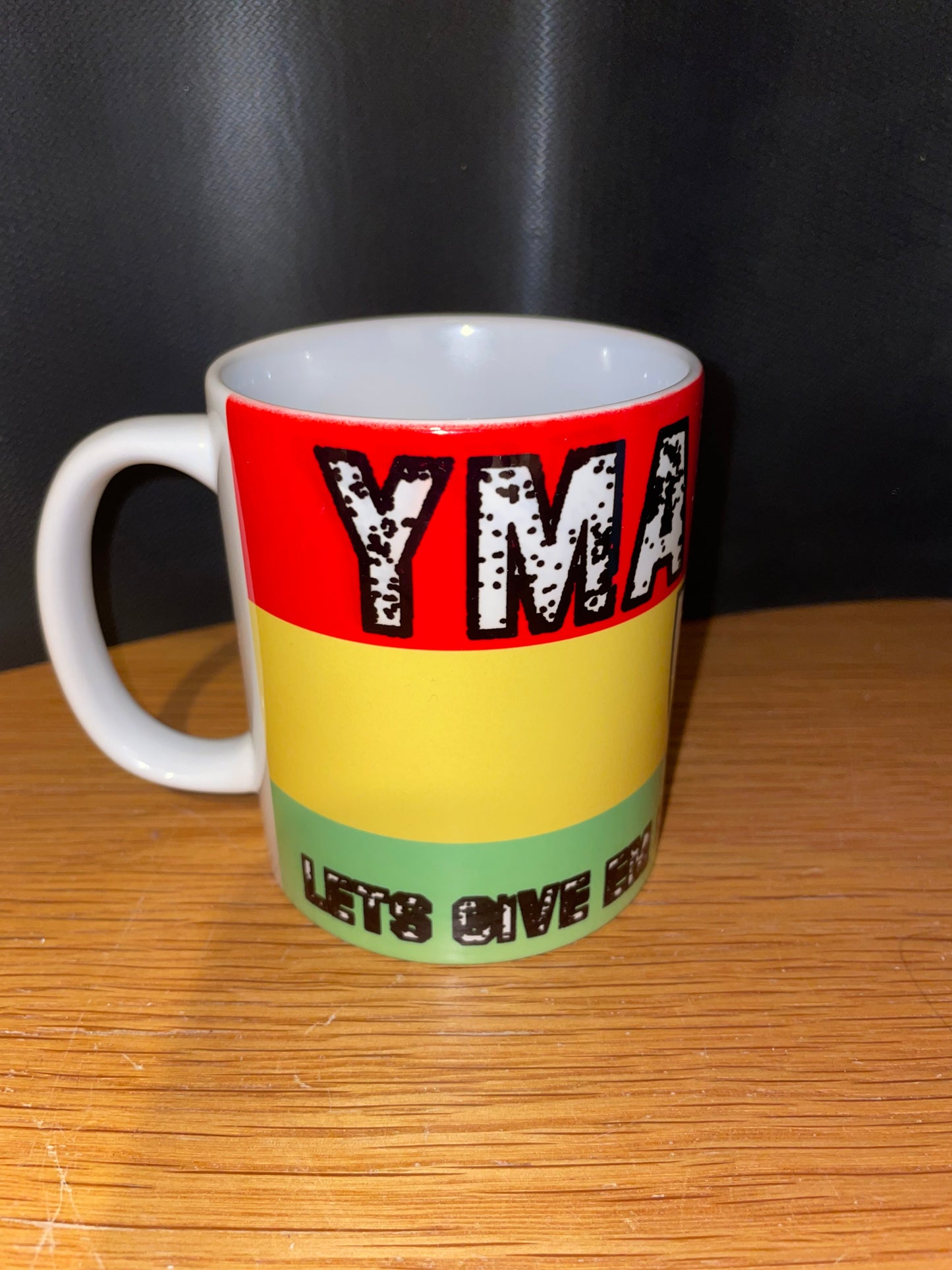 Yma O Hyd Mug